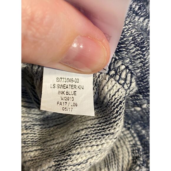 Old Navy Men's Long Sleeve Crewneck Sweater Size L Navy and White - Picture 7 of 7